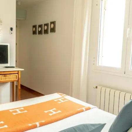 Apartment Bajo Con Jardin